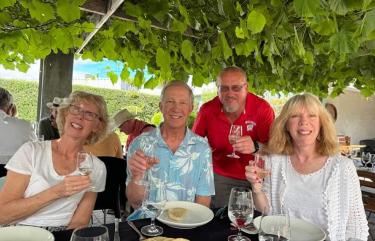wine tasting